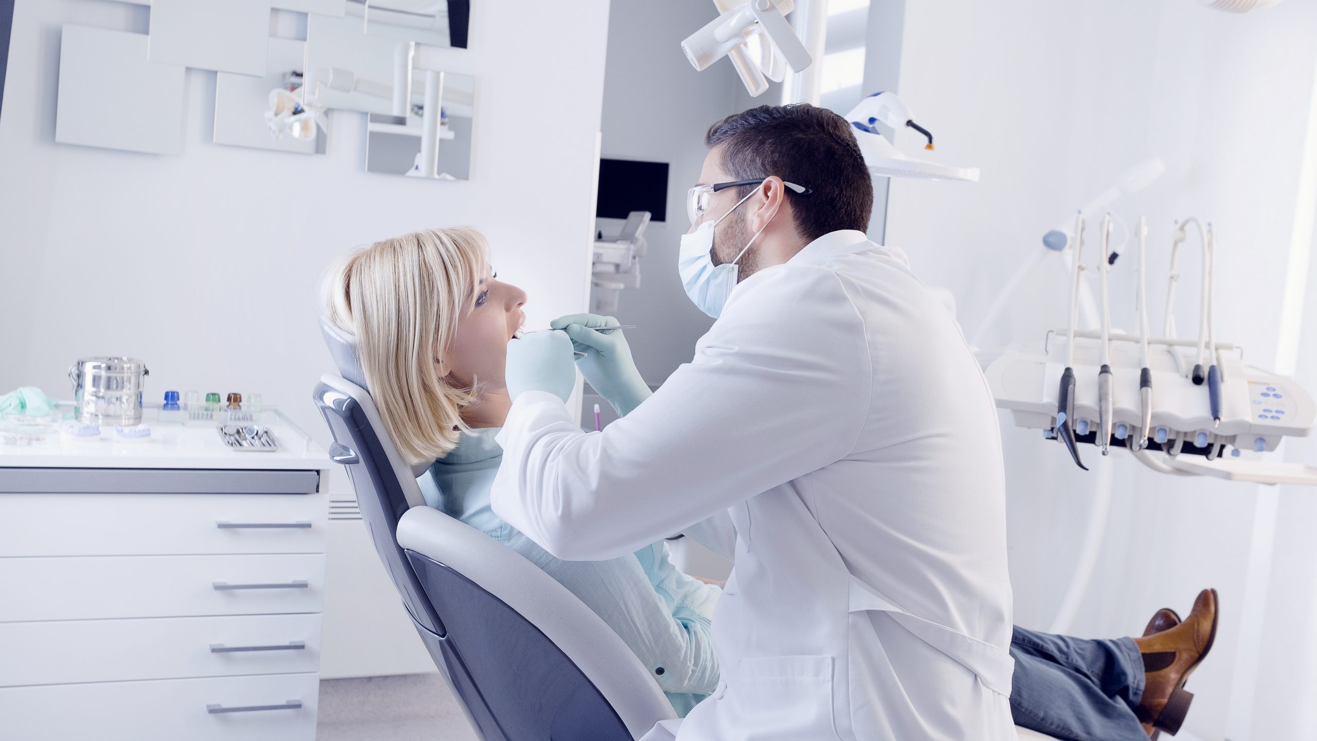 Dentist in Coral Springs, FL